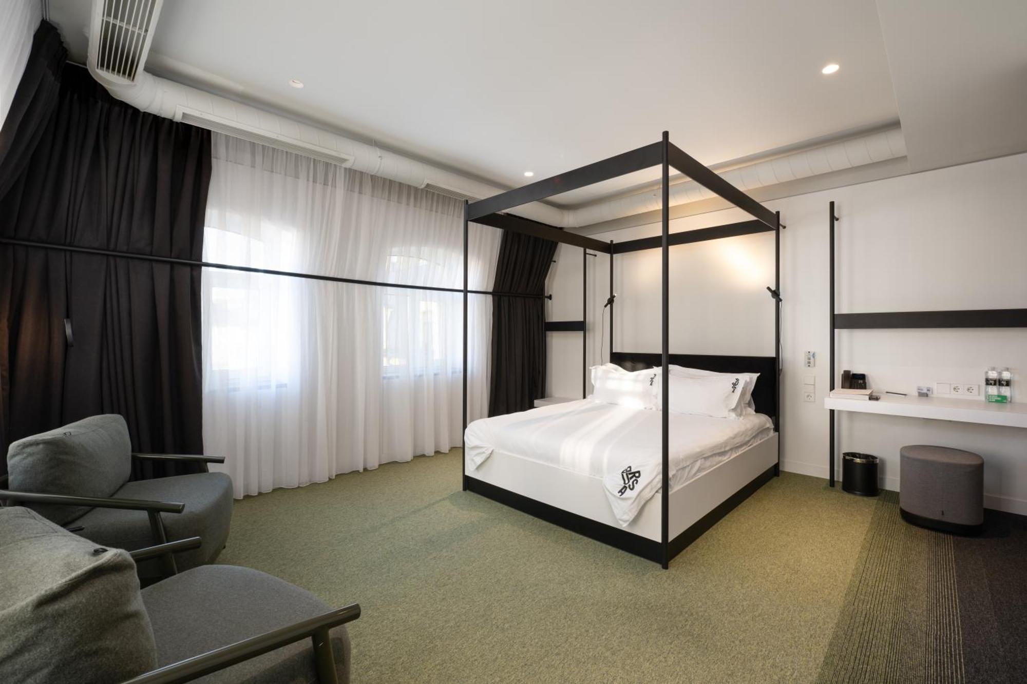 Bursa Hotel 키예프 외부 사진