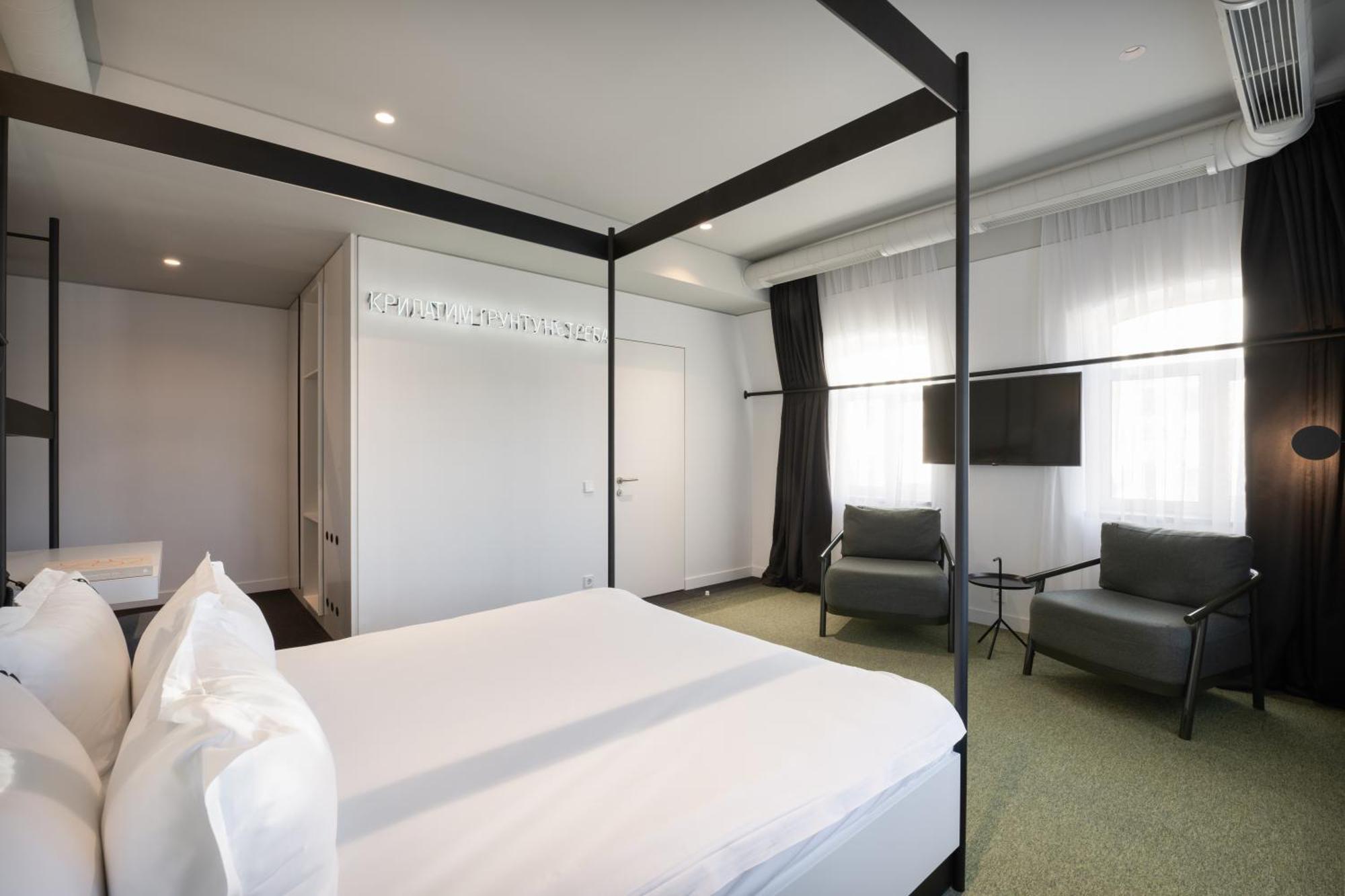 Bursa Hotel 키예프 외부 사진